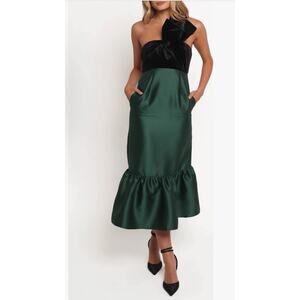 Petal & Pup Amelia One-Shoulder Velvet & Satin Midi Dress Emerald Black Sz L NEW